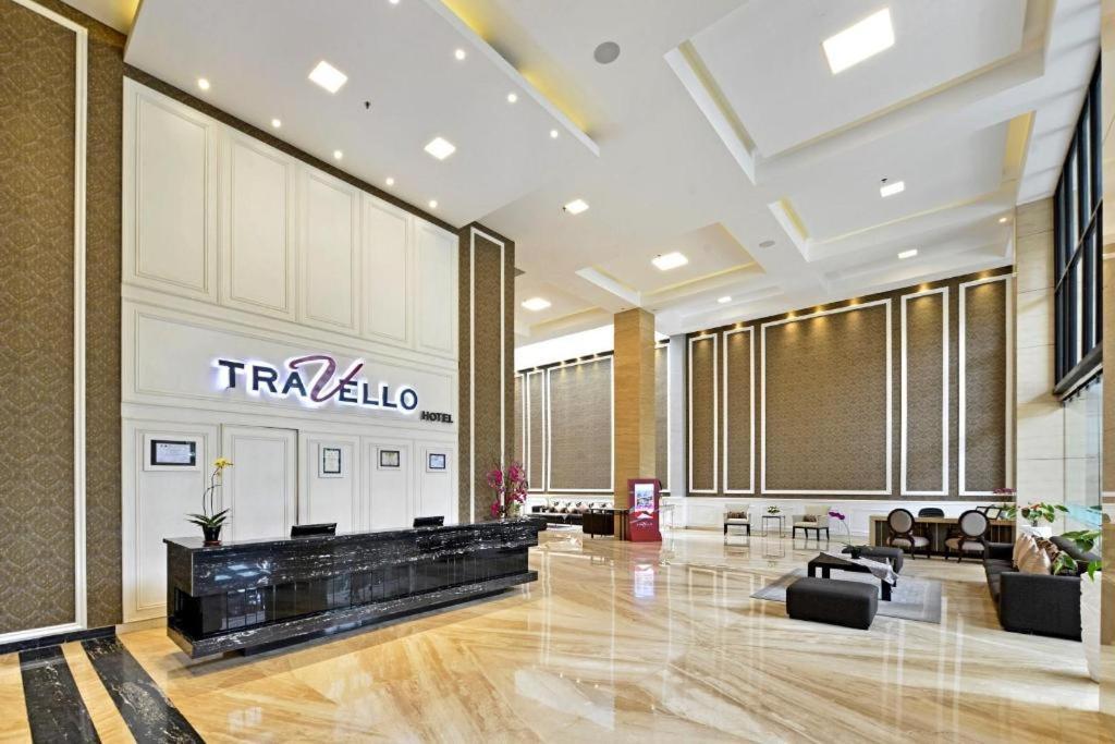 Travello Hotel Bandung Exterior photo